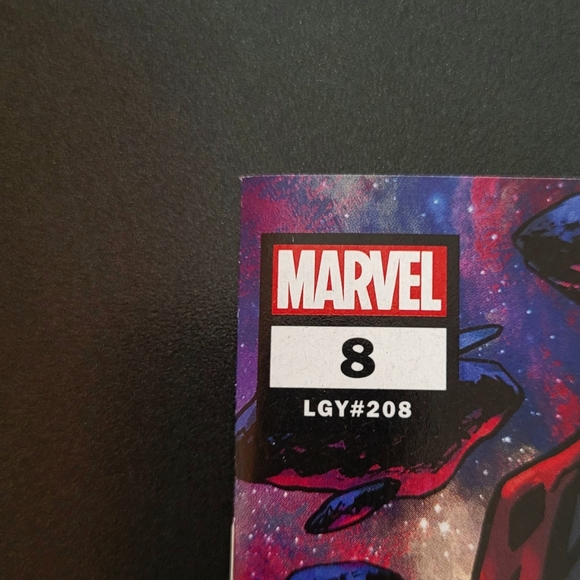 Venom #8 - Picture 4 of 7